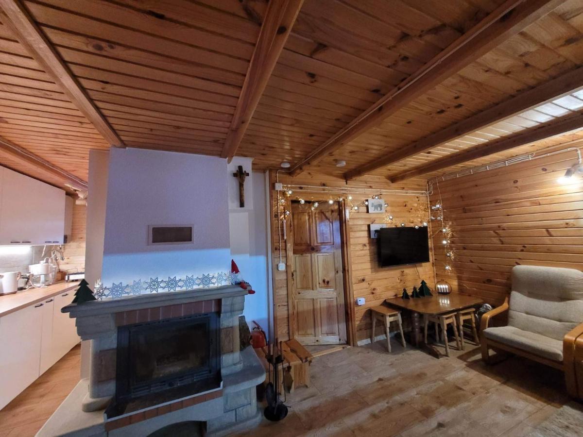 Urocza Chata Z Sauna W Bieszczadzkim Parku Krajobrazowym Bukowiec  Exteriör bild